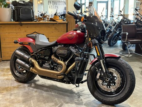 2021 Harley-Davidson Fat Bob, красный, 2100000 рублей, вид 5