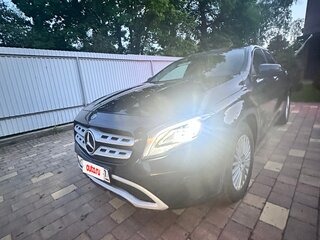 2018 Mercedes-Benz GLA 200 I (X156) Рестайлинг, синий, 1630000 рублей, вид 1