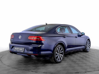 2019 Volkswagen Passat B8, синий, 2370000 рублей, вид 5