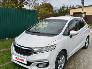 2018 Honda Fit III Рестайлинг, белый, 1230000 рублей, вид 3