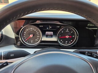2018 Mercedes-Benz E-Класс 200 d V (W213, S213, C238), чёрный, 2900000 рублей, вид 5