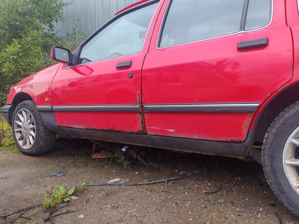 1988 Ford Sierra I Рестайлинг, красный, 160000 рублей - вид 10