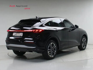 2025 Audi Q5 Sportback TFSI quattro S tronic II (GU), чёрный, 6242000 рублей, вид 2