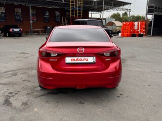 2018 Mazda 3 III (BM) Рестайлинг, красный, 1780000 рублей, вид 5