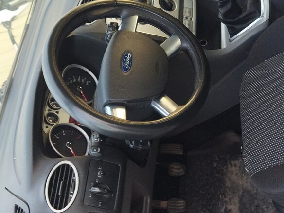 2011 Ford Focus II Рестайлинг, серый, 510000 рублей - вид 17
