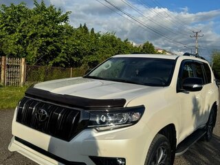 2021 Toyota Land Cruiser Prado 150 Series Рестайлинг 3, белый, 8000000 рублей, вид 3