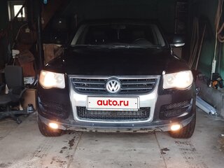 2008 Volkswagen Touareg I Рестайлинг, чёрный, 1100000 рублей, вид 3