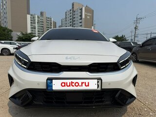 2021 Kia K3 II, белый, 2500000 рублей, вид 2