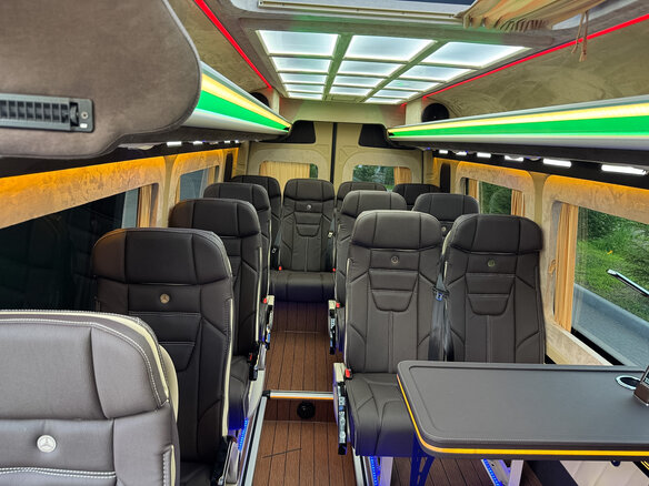 2025 Mercedes-Benz Sprinter, чёрный, 23990000 рублей - вид 11