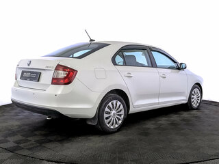 2018 Skoda Rapid I Рестайлинг, белый, 1150000 рублей, вид 5