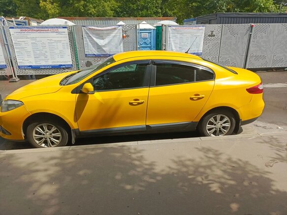 2014 Renault Fluence I Рестайлинг, жёлтый - вид 8