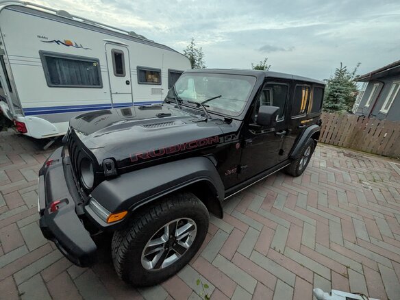 2018 Jeep Wrangler IV (JL), чёрный, 4550000 рублей - вид 1