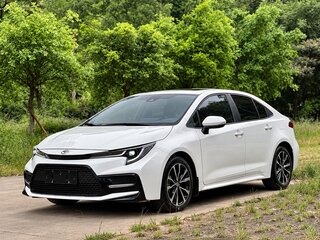 2022 Toyota Levin XII (E210) Рестайлинг, белый, 1290007 рублей, вид 1