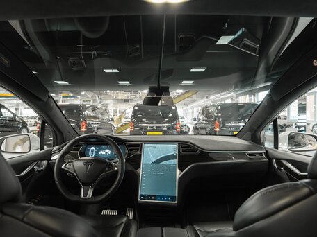 2016 Tesla Model X P90D I, белый, 5990000 рублей, вид 5