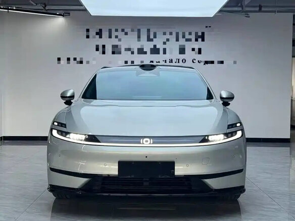 2025 Changan Qiyuan A06 28.39 kWh, серебристый, 2599000 рублей - вид 1