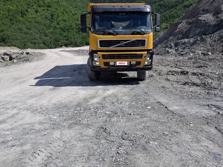 2007 Volvo FM, жёлтый, 3250000 рублей, вид 3