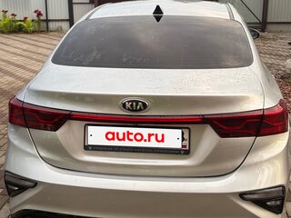 2018 Kia Forte III, серебристый, 1600000 рублей, вид 3