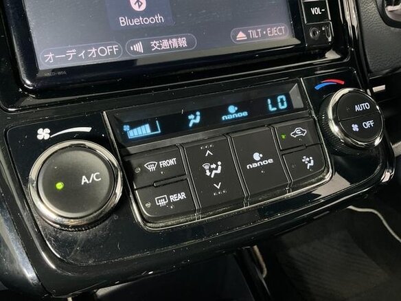 2017 Toyota Corolla Fielder XI (E160, E170, E180) Рестайлинг 1, синий, 1050000 рублей - вид 12