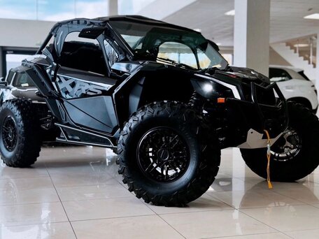 2025 BRP Can-Am Maverick X3 X RS Turbo RR, чёрный, 4490000 рублей, вид 2