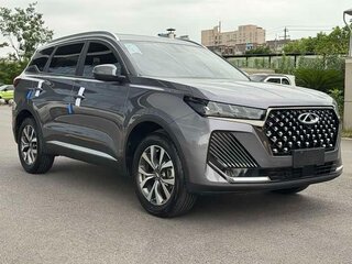 2024 Chery Tiggo 7 II Рестайлинг, серый, 1600000 рублей, вид 2