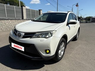 2013 Toyota RAV4 IV (XA40), белый, 1530000 рублей, вид 1