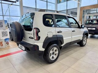 2026 Lada (ВАЗ) Niva Travel I Рестайлинг, белый, 1528000 рублей, вид 4