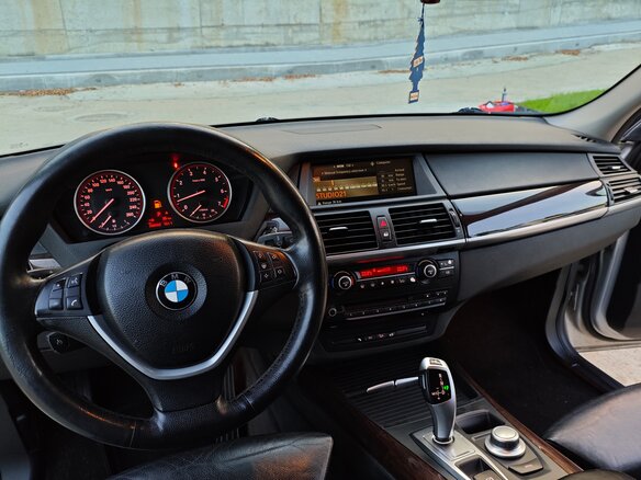 2009 BMW X5 4.8i II (E70), серый - вид 9