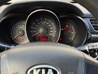 2013 Kia Rio III, голубой, 630000 рублей, вид 5