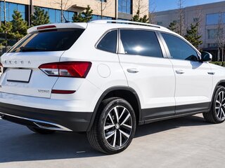 2022 Skoda Kamiq I, белый, 1620000 рублей, вид 4