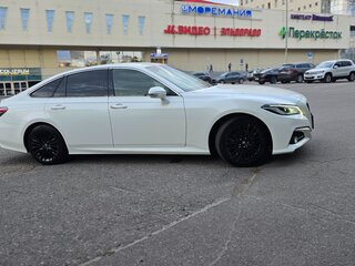 2019 Toyota Crown XV (S220), белый, 3500000 рублей, вид 3