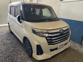 2021 Toyota Roomy I Рестайлинг, белый, 1575000 рублей, вид 1