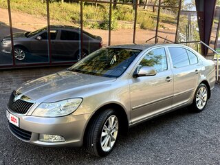 2012 Skoda Octavia II (A5) Рестайлинг, серый, 825000 рублей, вид 3