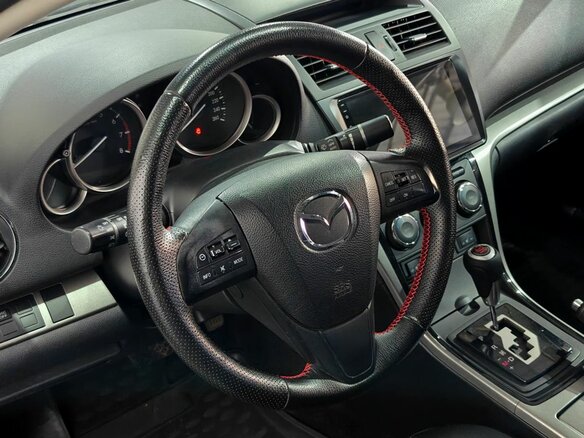 2010 Mazda 6 II (GH) Рестайлинг, белый, 899000 рублей - вид 11