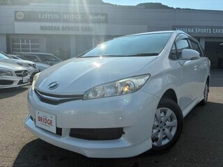 2017 Toyota Wish II Рестайлинг, белый, 1320000 рублей, вид 1