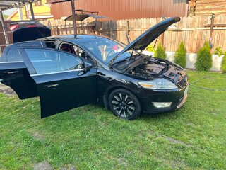 2010 Ford Mondeo IV, чёрный, 930000 рублей, вид 4