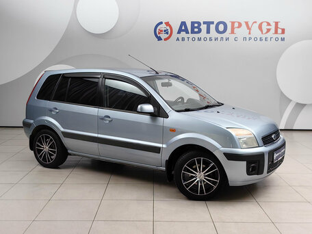 Ford Fusion I Рестайлинг