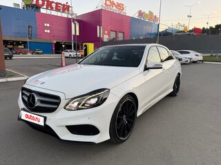 2013 Mercedes-Benz E-Класс 200 IV (W212, S212, C207) Рестайлинг, чёрный, 2200000 рублей, вид 2