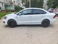 2018 Volkswagen Polo V Рестайлинг, белый, 1100000 рублей - вид 3