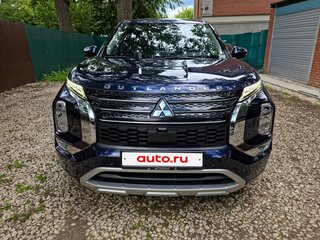 2022 Mitsubishi Outlander IV, синий, 3230000 рублей, вид 3