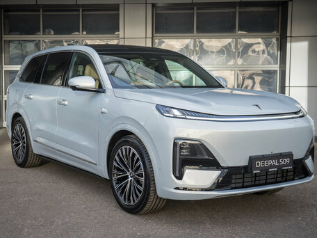 Changan Deepal S09