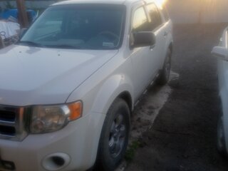 2011 Ford Escape II, белый, 950000 рублей, вид 1