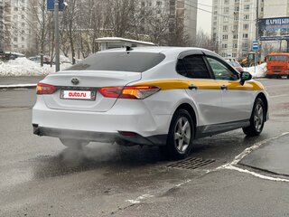 2019 Toyota Camry VIII (XV70), чёрный, 2100000 рублей, вид 4