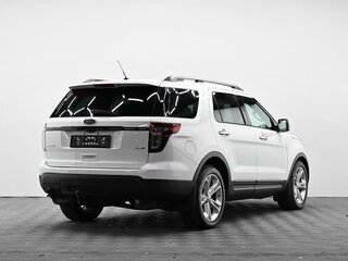 2014 Ford Explorer V, белый, 1295000 рублей, вид 4