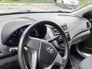2016 Hyundai Solaris I Рестайлинг, коричневый, 850000 рублей, вид 5