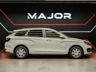 2024 Lada (ВАЗ) Vesta SW I Рестайлинг (NG), белый, 1299000 рублей, вид 4