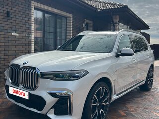 2022 BMW X7 40i I (G07), белый, 9100000 рублей, вид 1