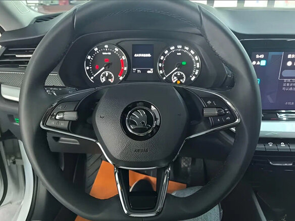 2023 Skoda Octavia IV (A8), белый - вид 13
