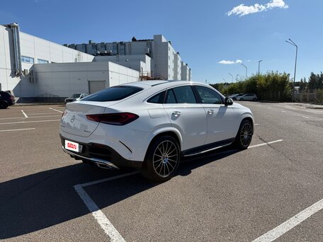 2020 Mercedes-Benz GLE 400 d II (V167), белый, 7500000 рублей, вид 4