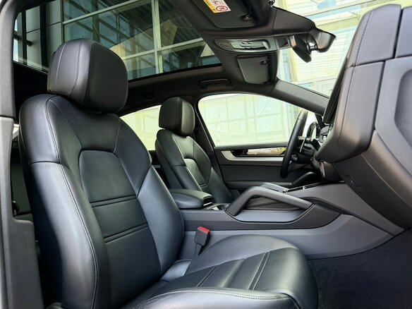 2024 Porsche Cayenne S Coupé III Рестайлинг, чёрный, 16490000 рублей - вид 17