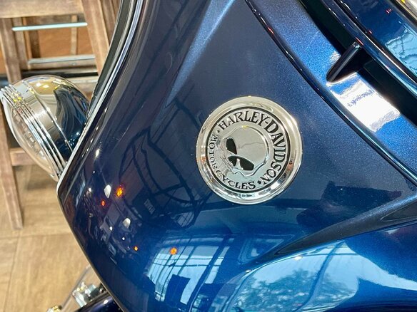 2018 Harley-Davidson CVO Limited, синий, 3500000 рублей - вид 6